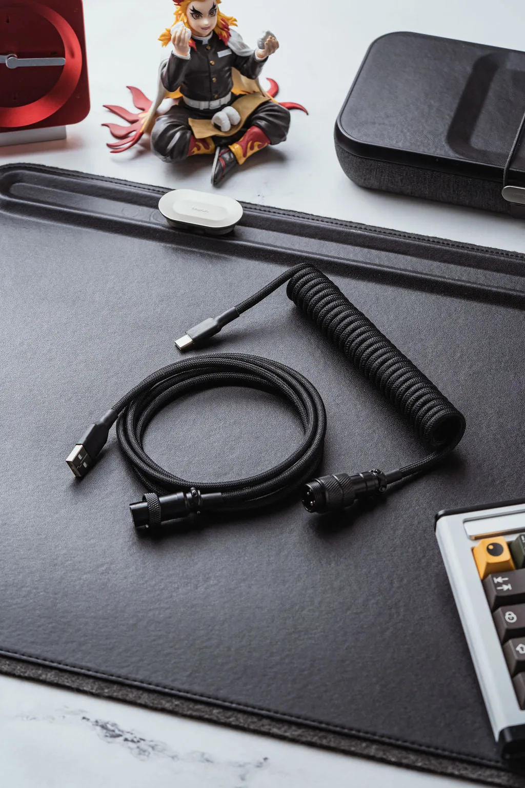 Cable Labs Artisanal Aviator Cable – Midnight Black