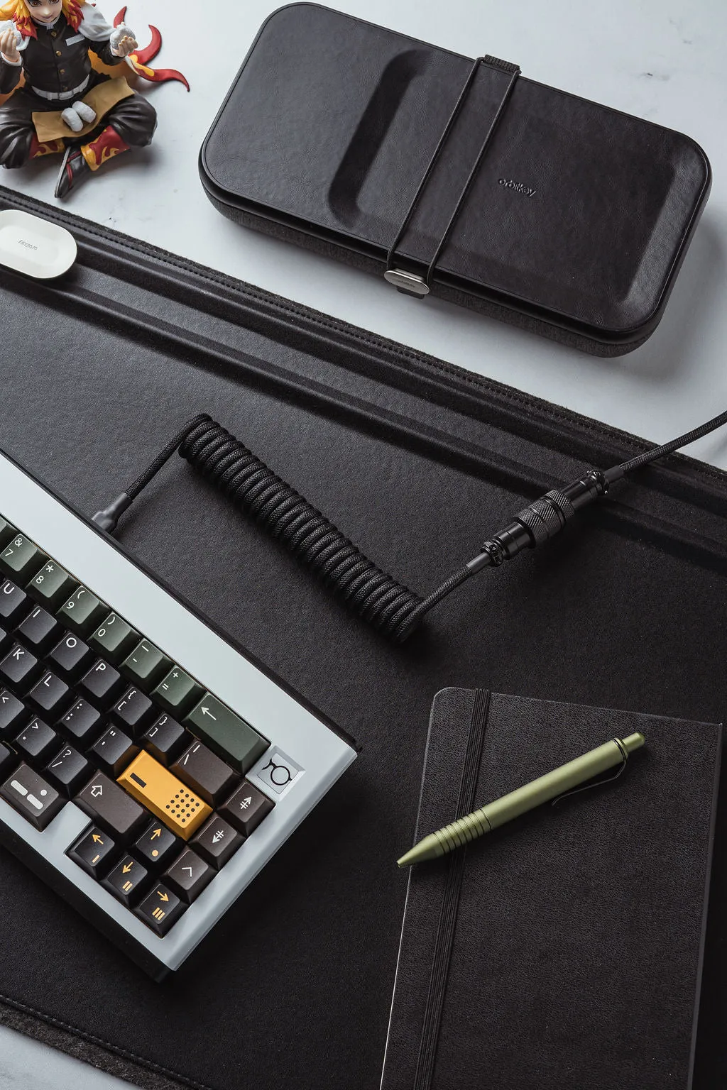 Cable Labs Artisanal Aviator Cable – Midnight Black