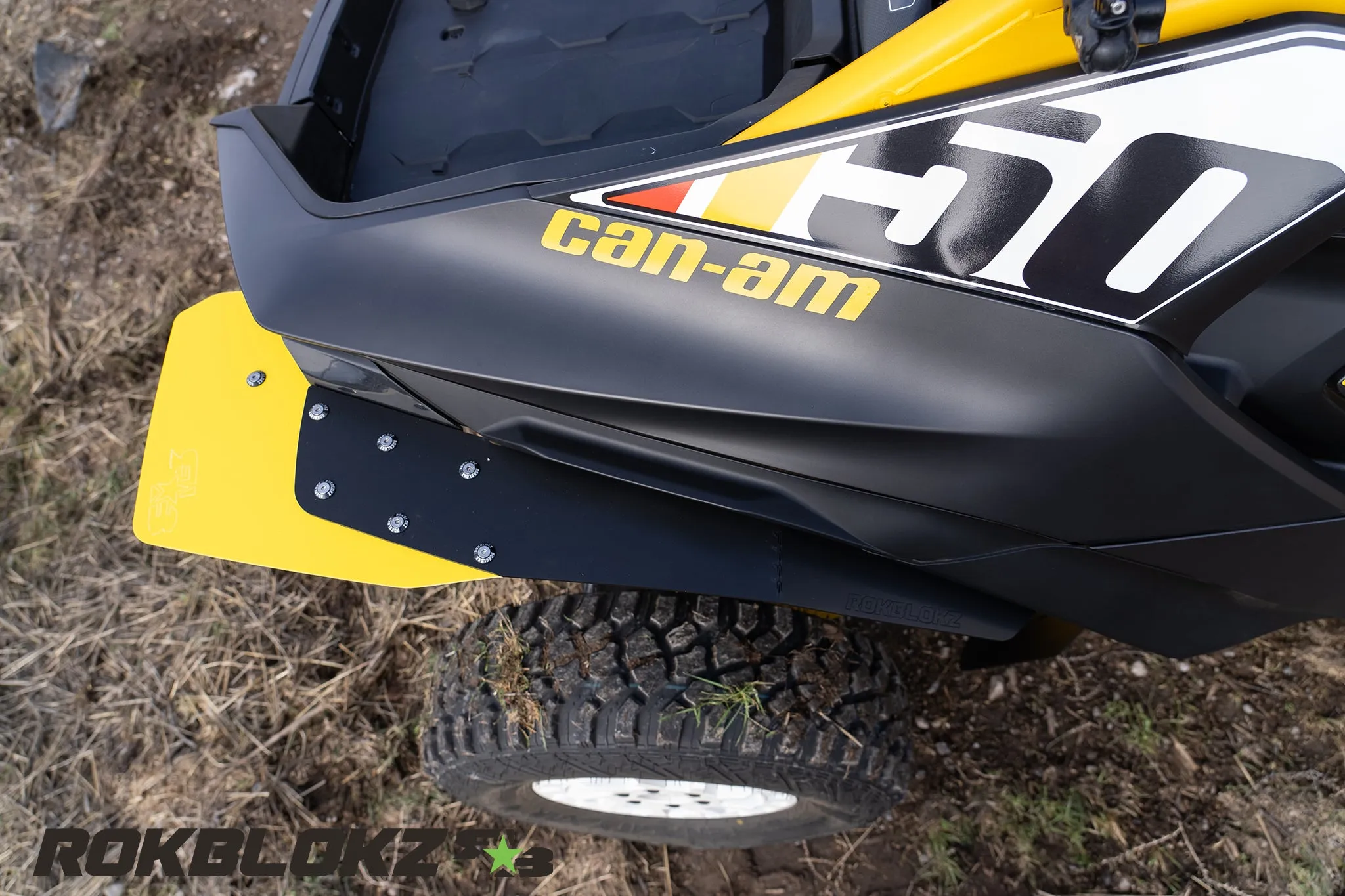Can-Am Maverick R 2024  Fender Flares