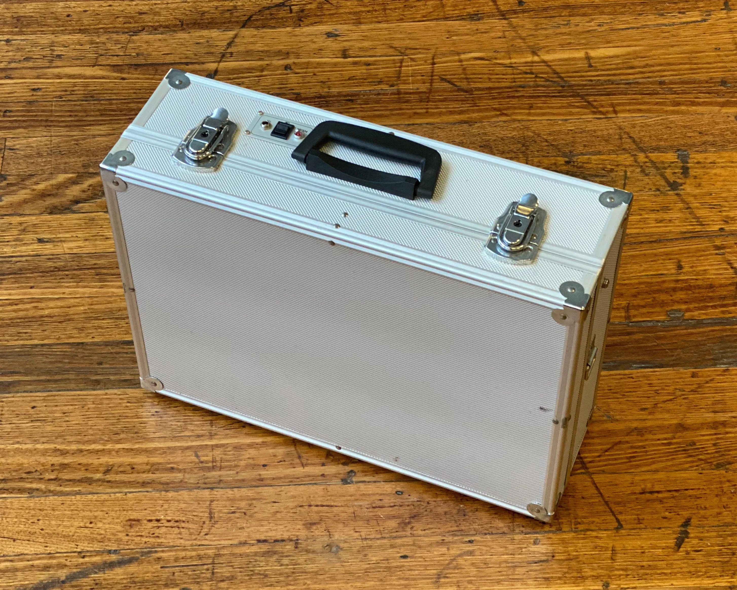 DIY Powered Eurorack Case 6U 83HP w/ Elby Designs Power Supply