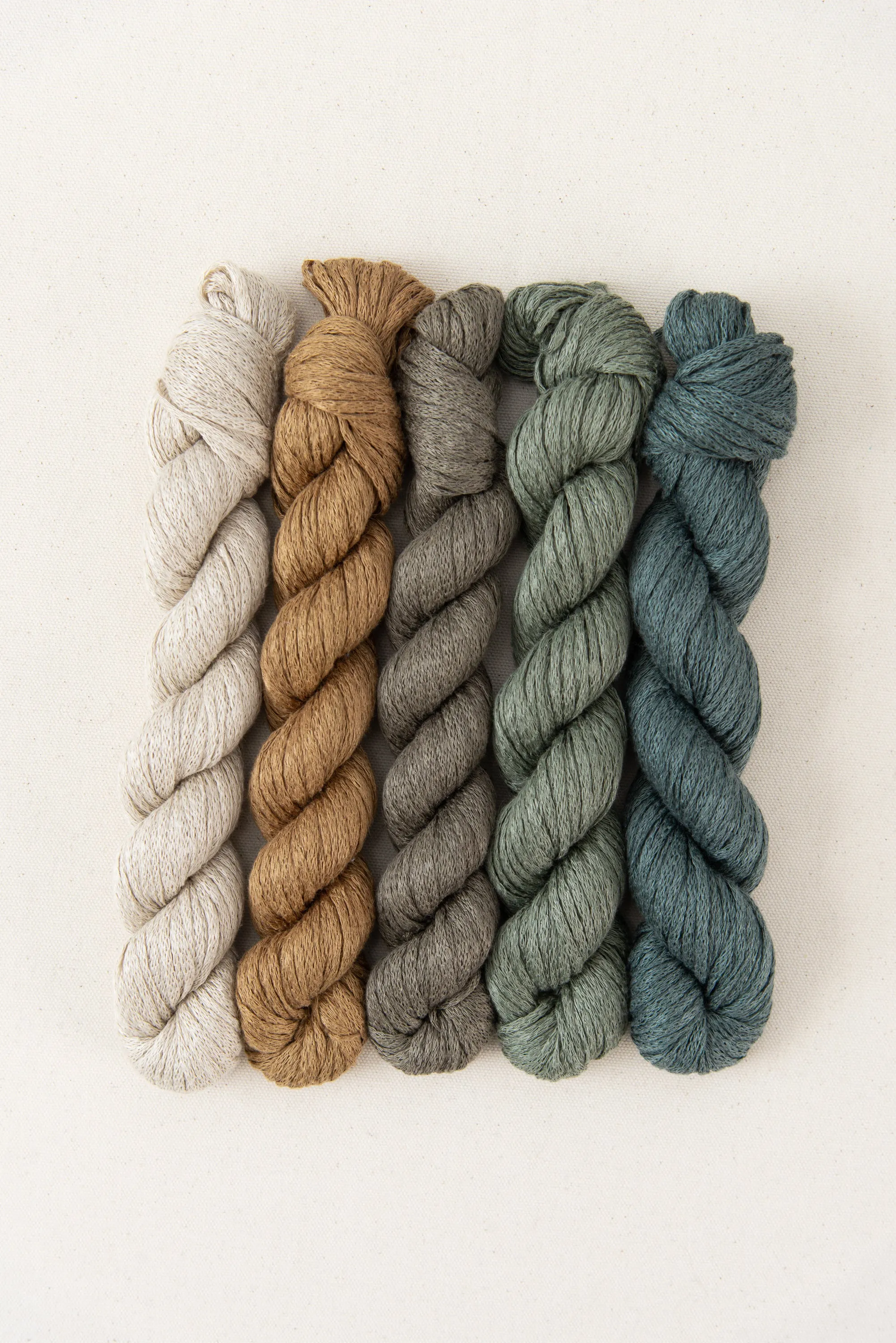 Kestrel Linen Yarn Bundles