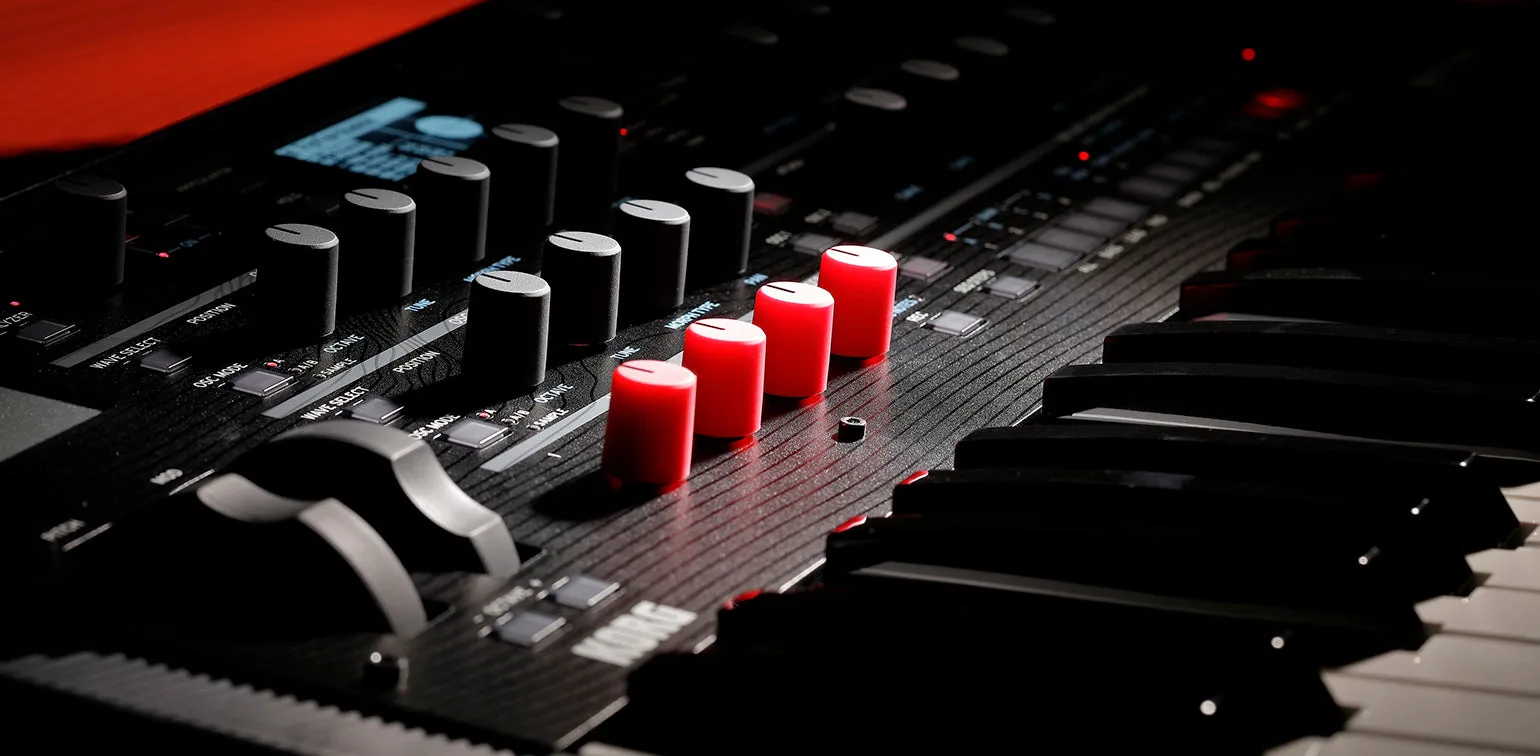 KORG Modwave Wavetable Synthesizer