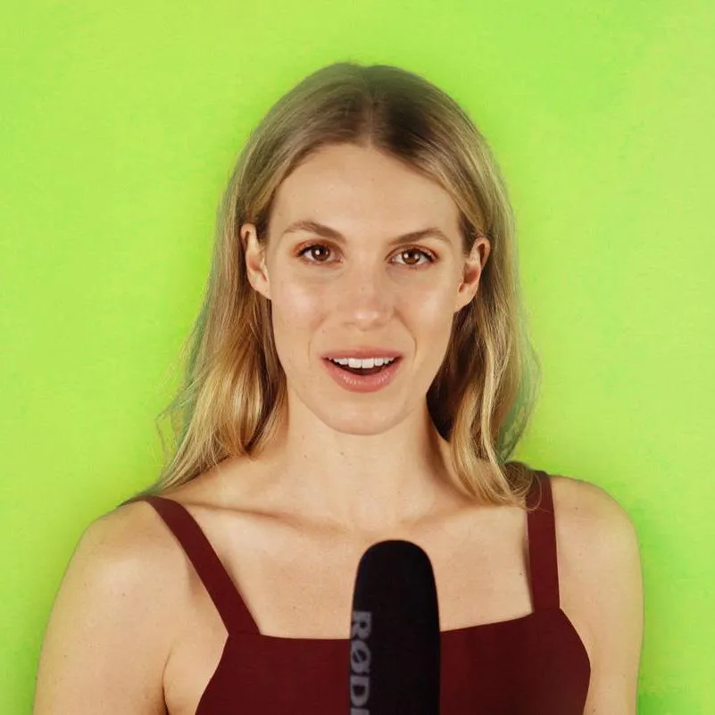 'LIVE STREAM MASTER LITE' PULL UP CHROMA KEY GREEN SCREEN BACKDROP FOR VIDEO (110CM X 204CM) (DEMO STOCK)