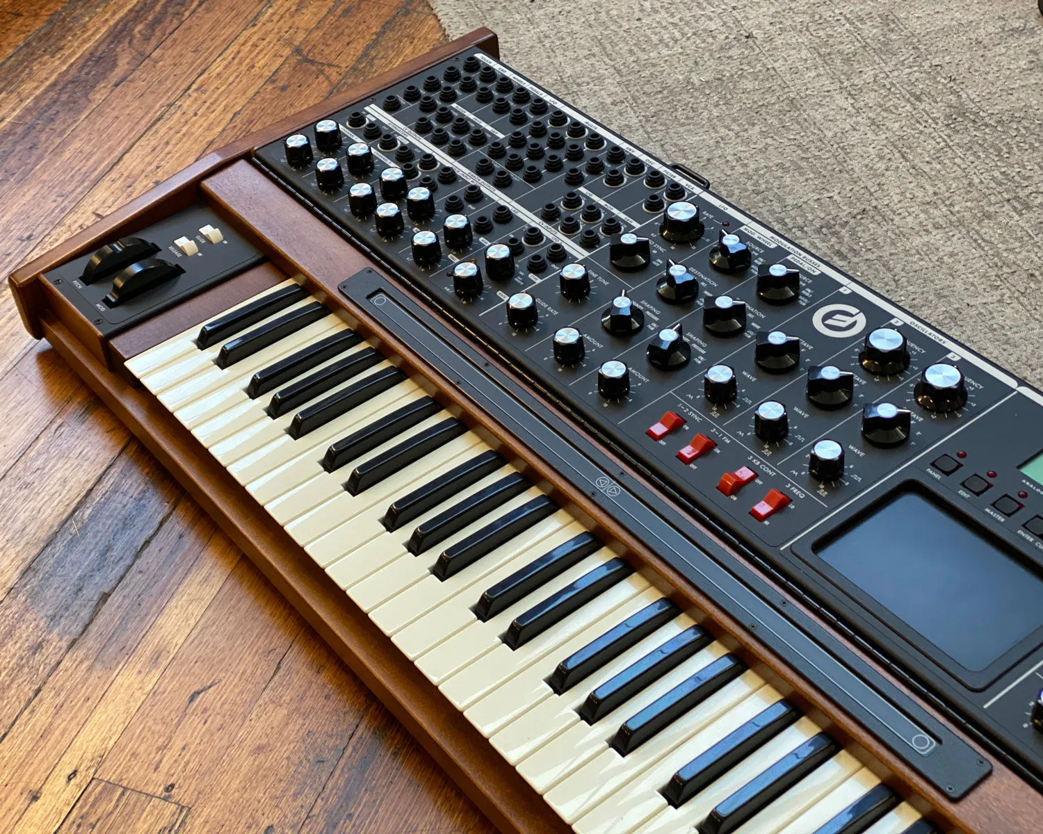 Moog Minimoog Voyager XL - 40th Anniversary Model w/ Original Box & Packaging