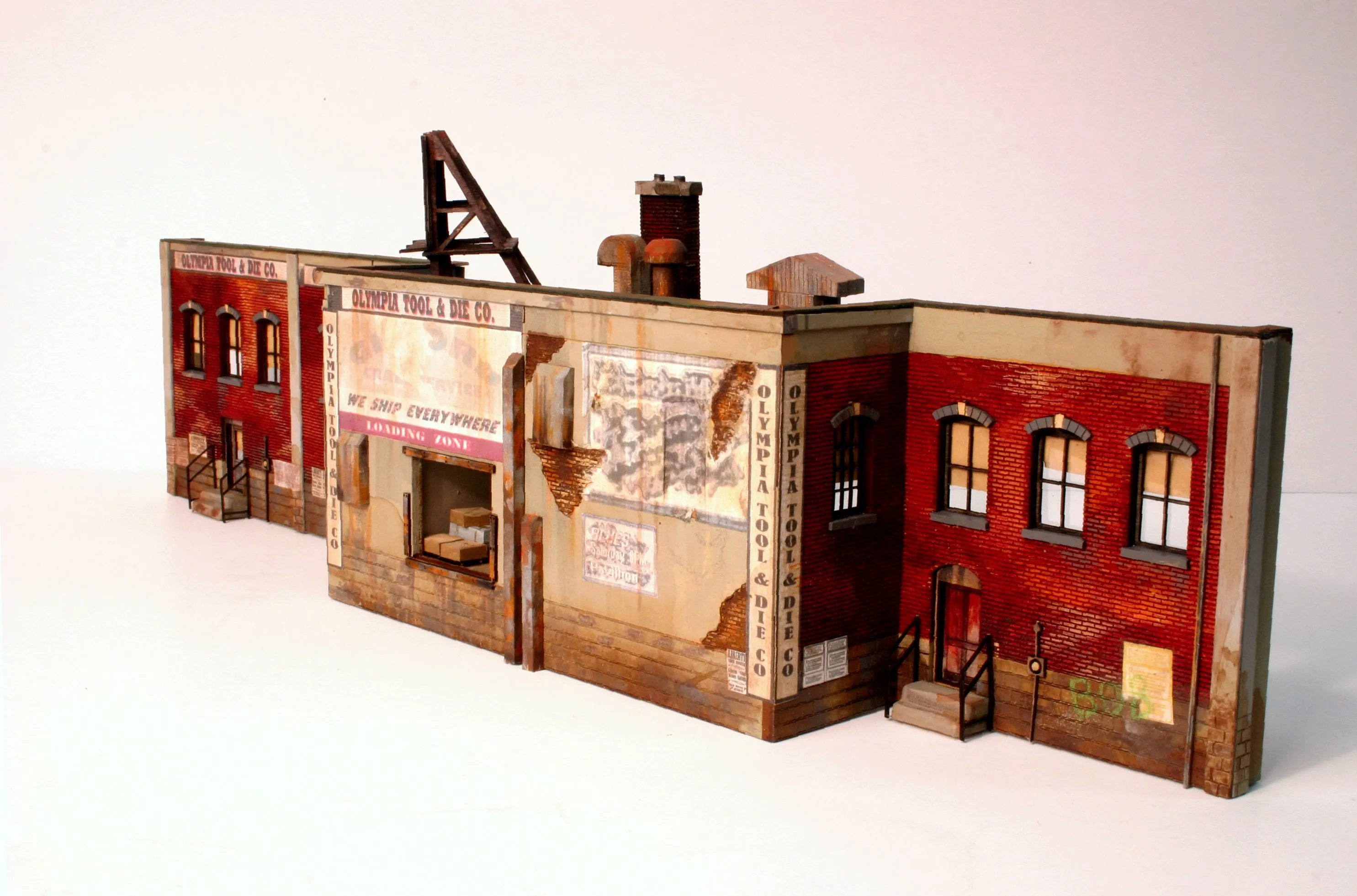 N3156 - N scale Olympia Tool & Die Co.