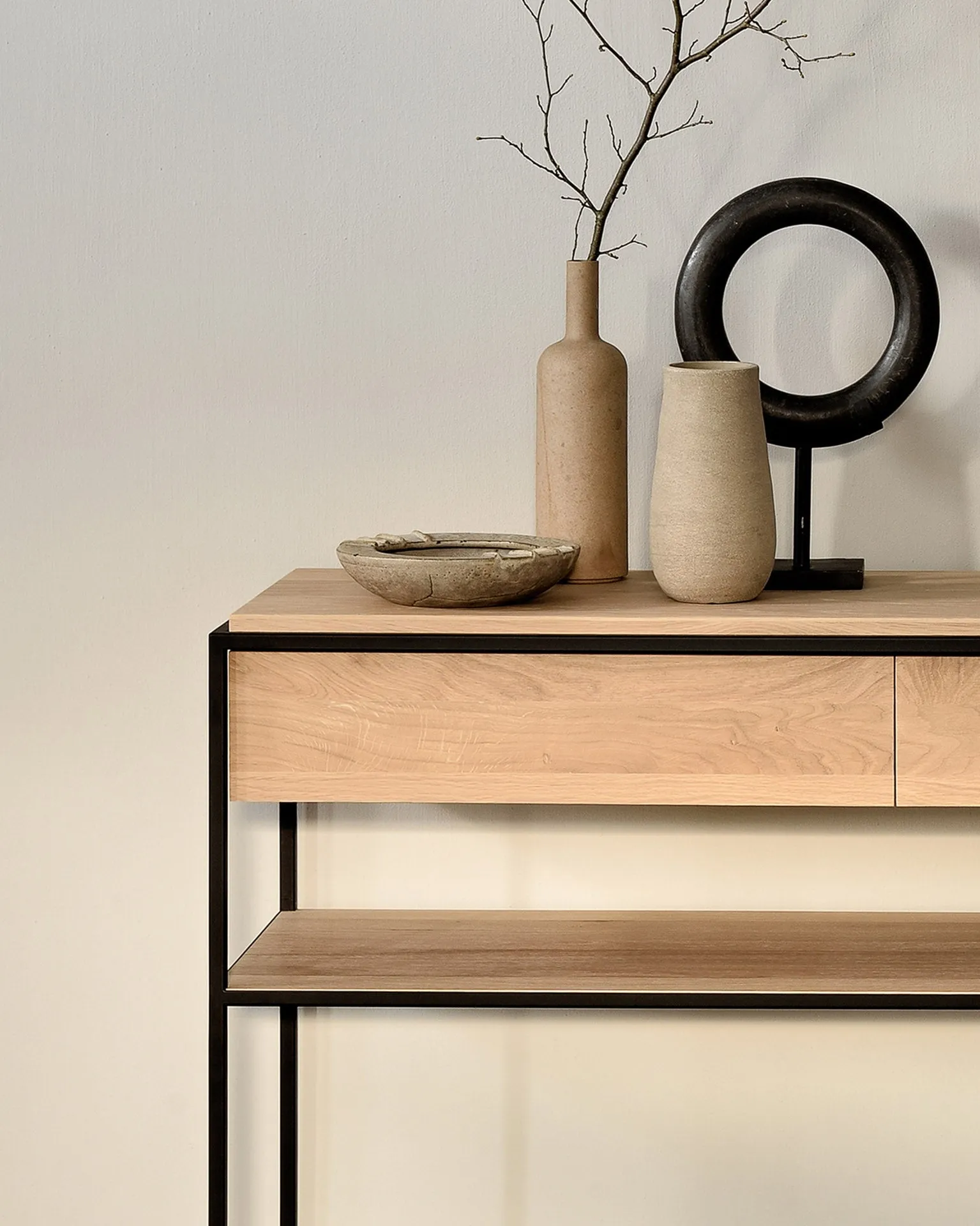 Oak Monolit Console - Black Metal