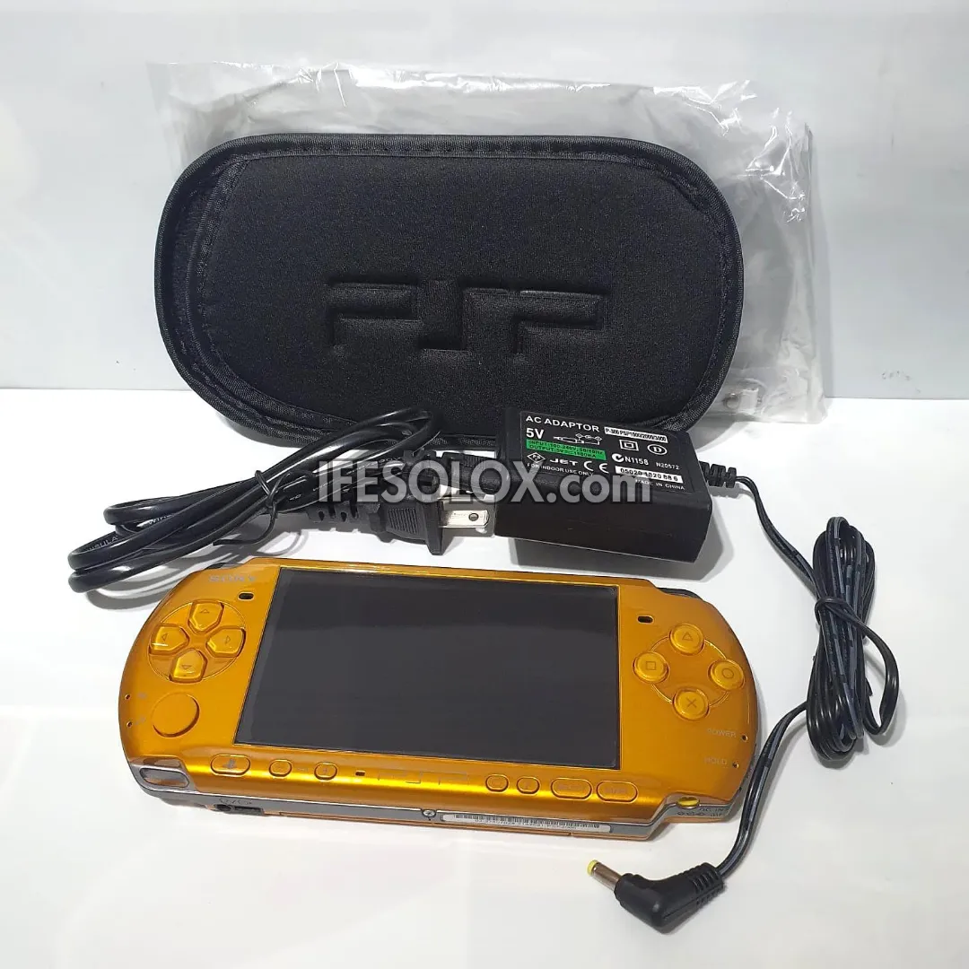 PlayStation Portable PSP 3000 series Brite Game Console with 16GB Memory Stick and 15 Games (Gold) - Foreign Used