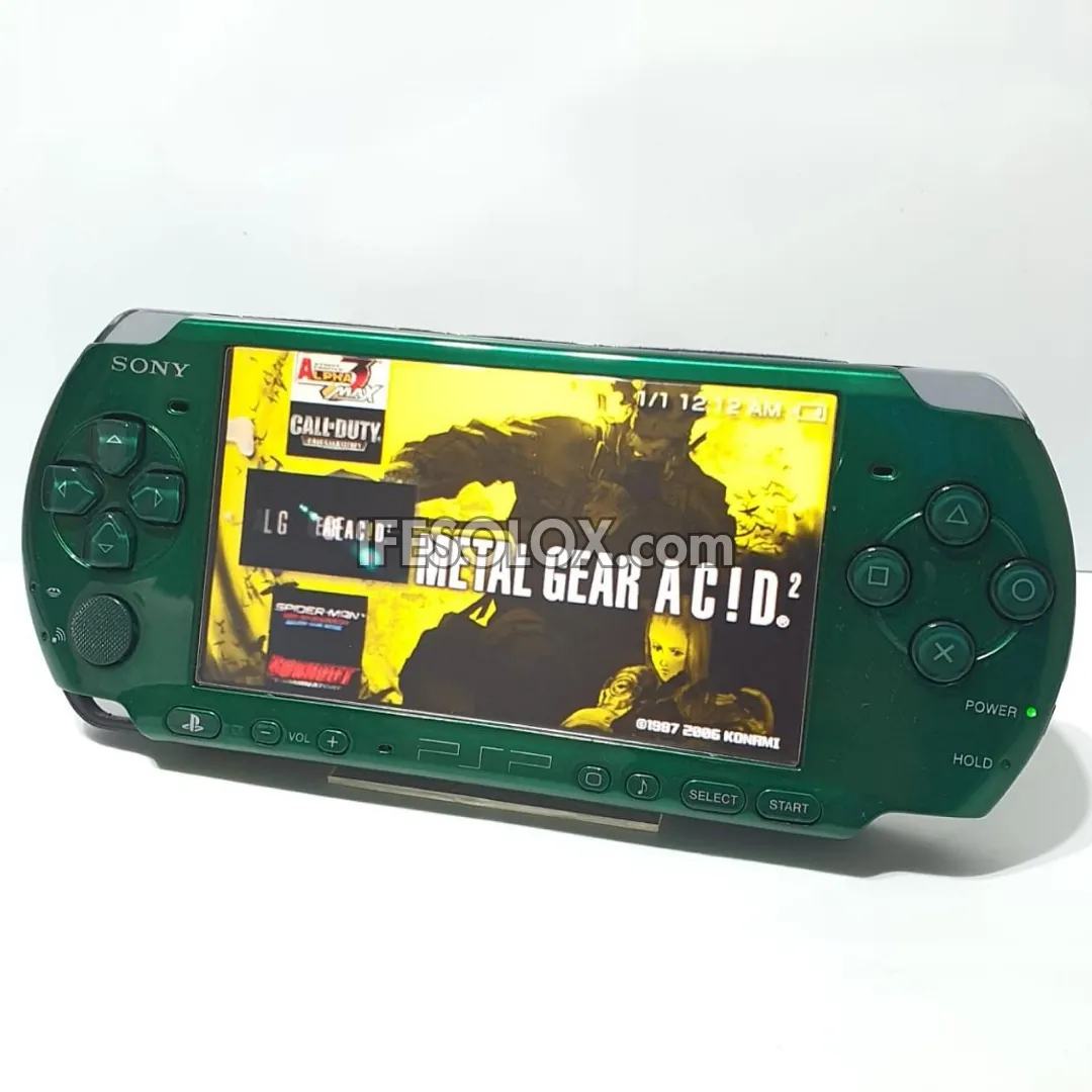 PlayStation Portable PSP 3000 series Brite Game Console with 16GB Memory Stick and 15 Games (Green) - Foreign Used