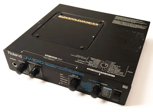 Roland JV-1010