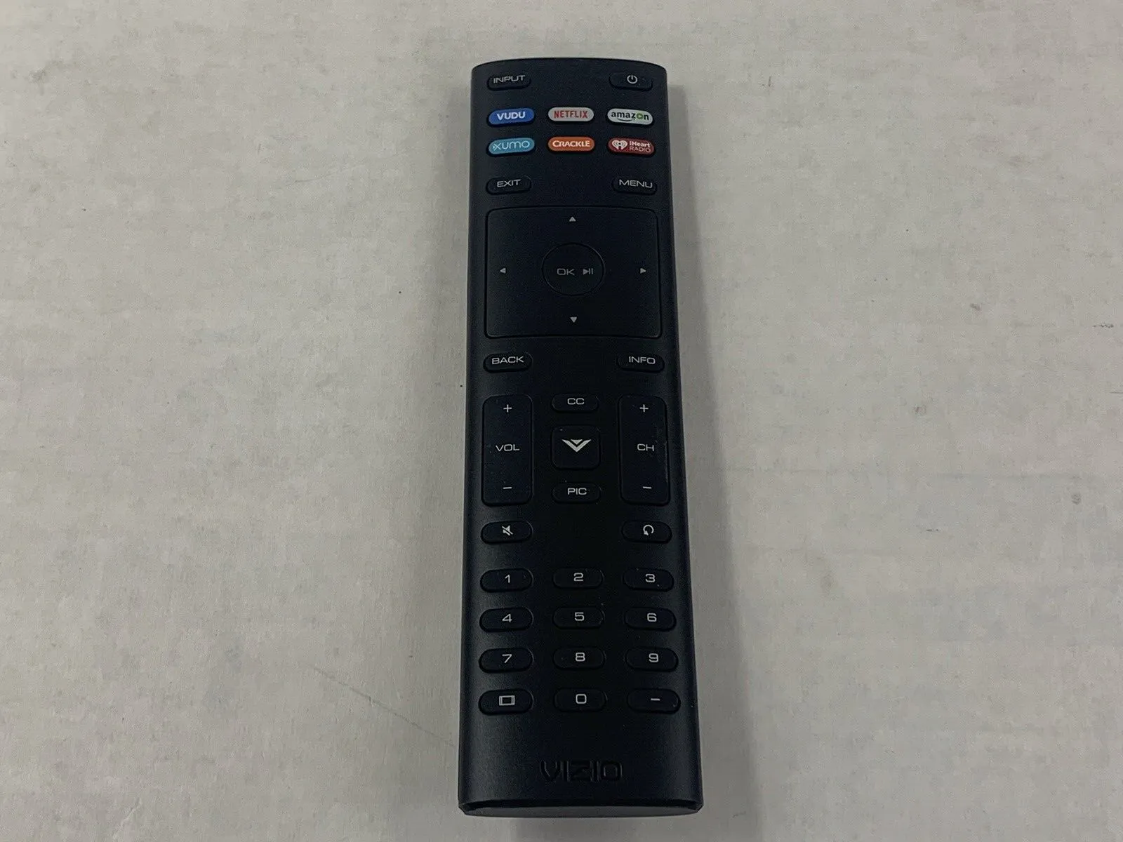 Vizio XRT136 Smart TV Remote Control with Vudu Amazon iheart Netflix 6 Keys